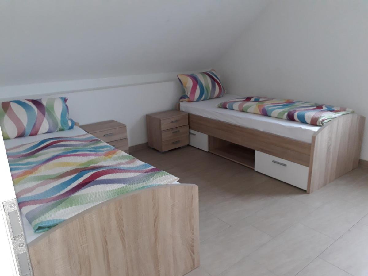 Apartment Geiger Donzdorf ภายนอก รูปภาพ